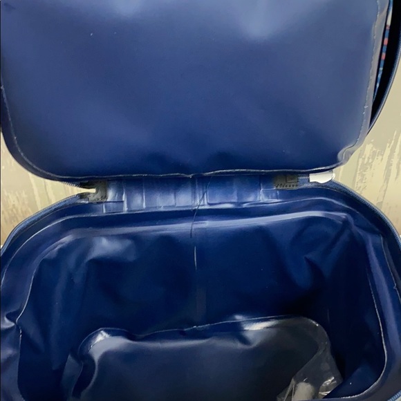 Vineyard Vines Target Cooler- New - Picture 4 of 6